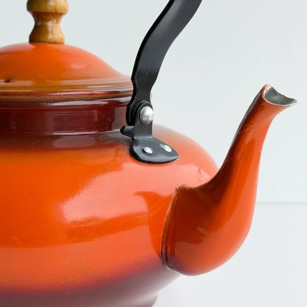 Vintage Enamel Tea Kettle Orange Ombre Wood Handle Stovetop Pot Made in Taiwan